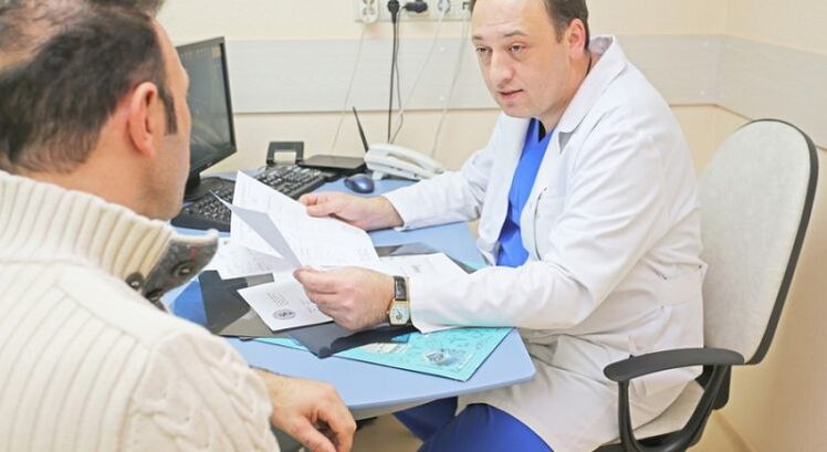 Man consult a urologist
